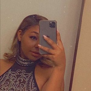 Meet your Posher, Joy